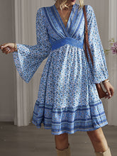 Bohemia High Waisted Long Sleeves Floral Printed V-Neck Maxi Dress